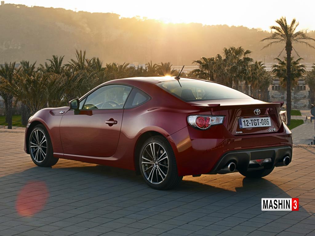 تویوتا GT86